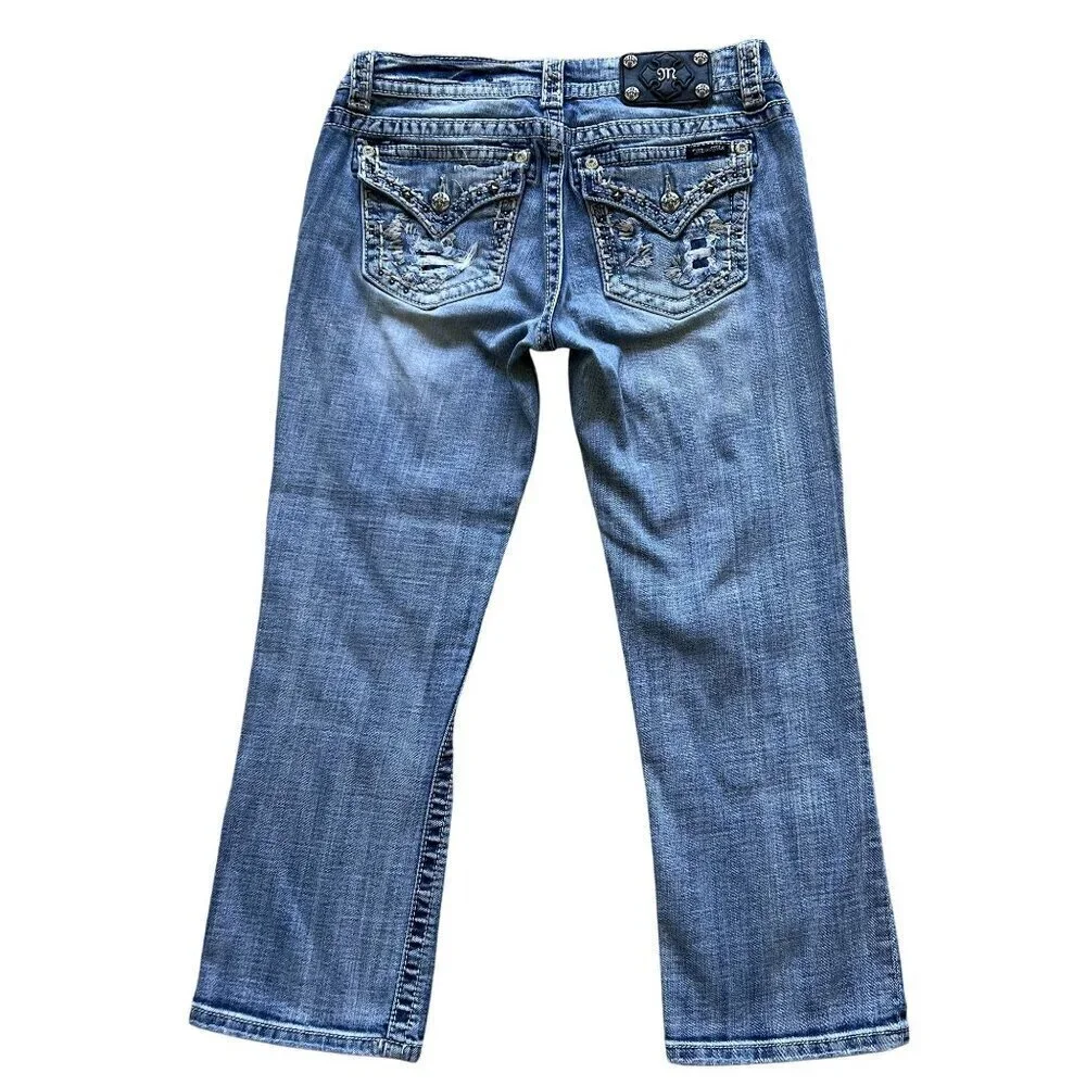 Miss Me Womens 30 US Size 10 Distressed Embellished Cuffed Capri Jeans Cowgirl